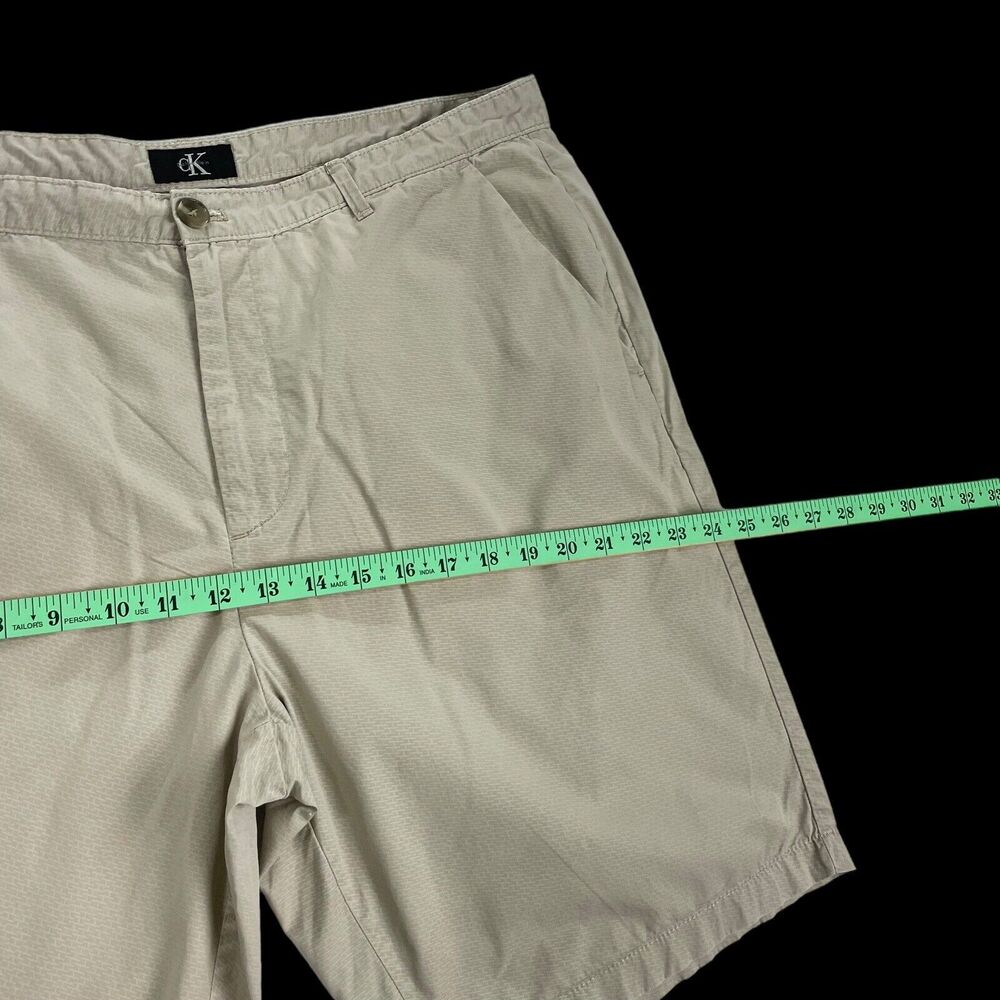 Calvin Klein Men's Beige Flat Front Dress Casual Shorts SZ/ 38 - Picture 3 of 12